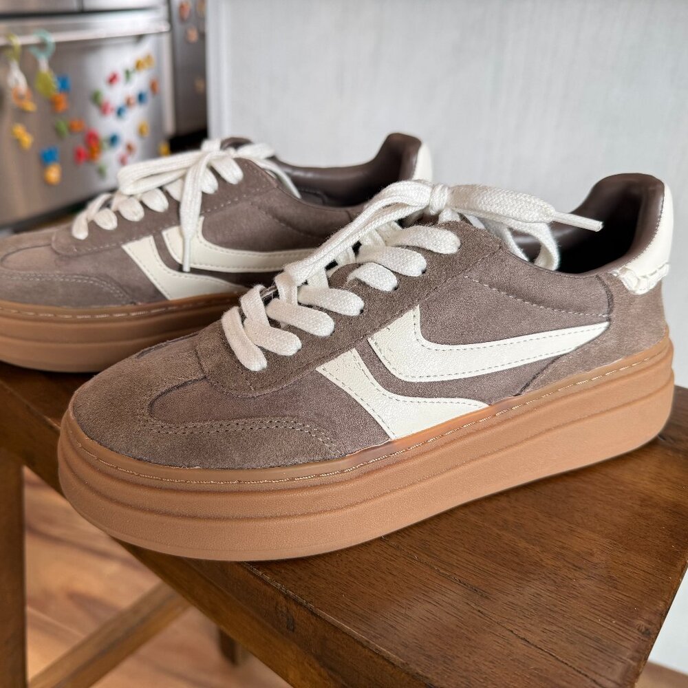 Steve Madden Womens Dodge Espresso Sneakers